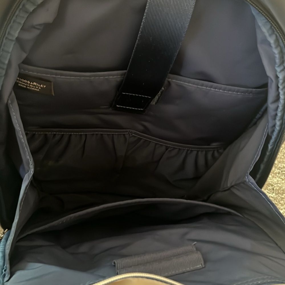 Briggs & Riley Nylon BackPack - Picture 7 of 13